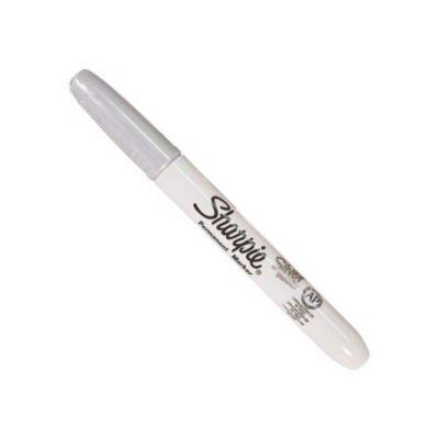 [01027] MARCADOR PERMANENTE FINO PLATA SHARPIE